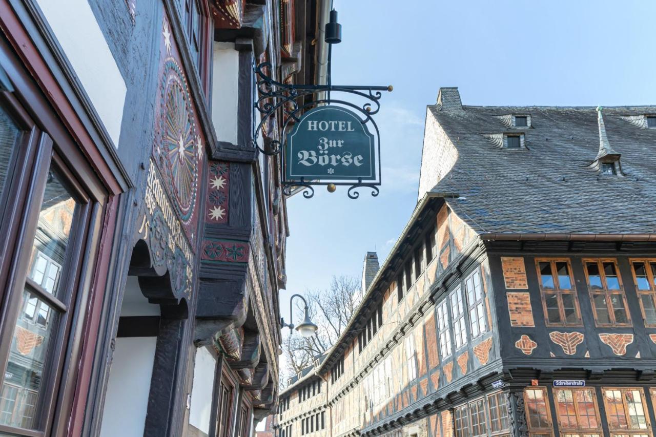 Altstadthotel Zur Boerse ゴスラー エクステリア 写真